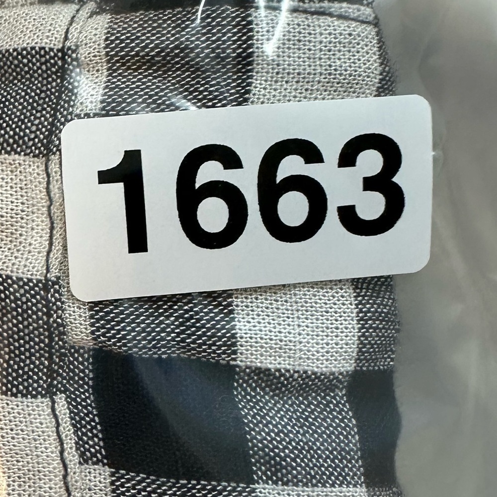 Jane & Delancey XL women’s Plaid button loose fit shirt #1663 - Picture 7 of 7